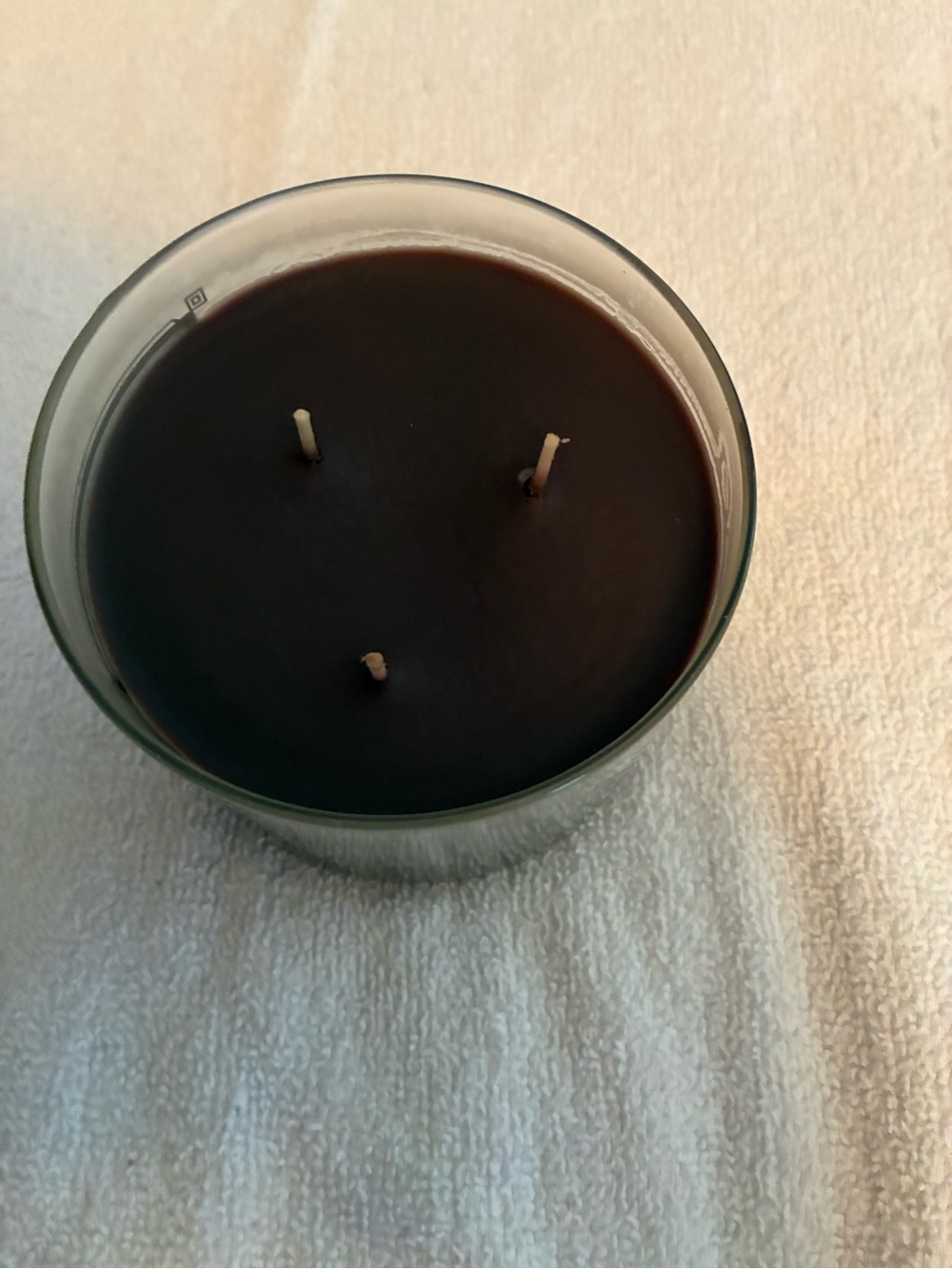 NWT Bath & Body Works Hot Cocoa & Cream Soy Wax Candle - Brown 3-wick candle - Picture 3 of 7